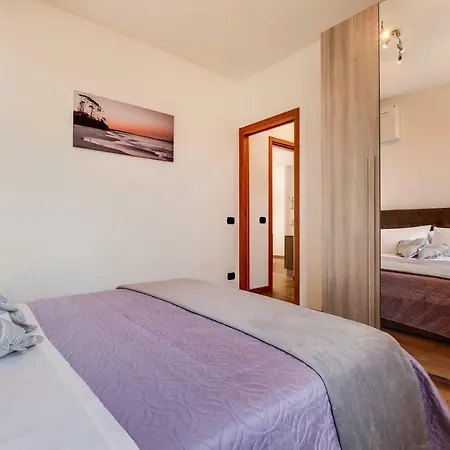 Blue Lagoon Apartman Velence