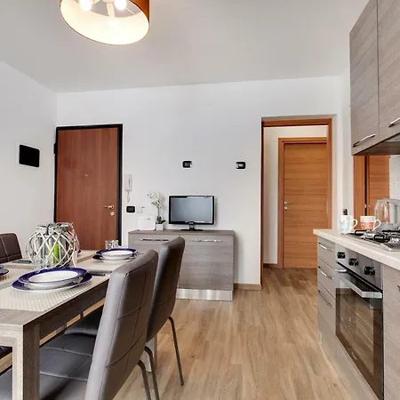 Blue Lagoon Apartment